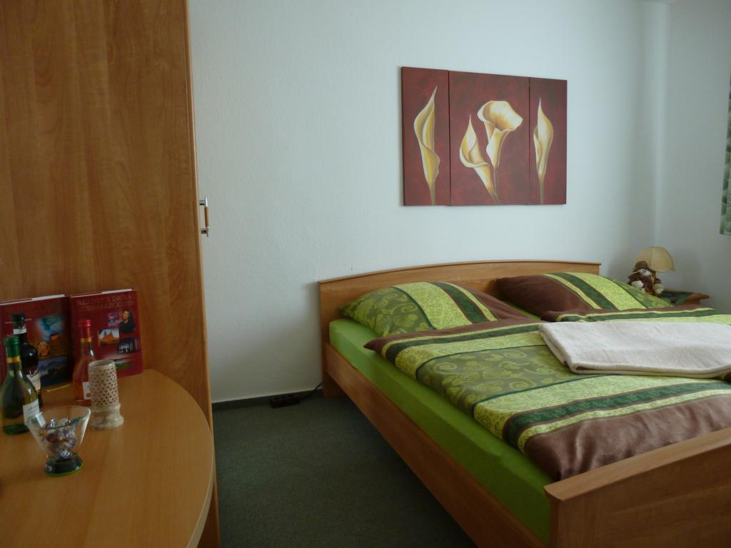Pension Am Peeneufer Ug Wolgast Camera foto